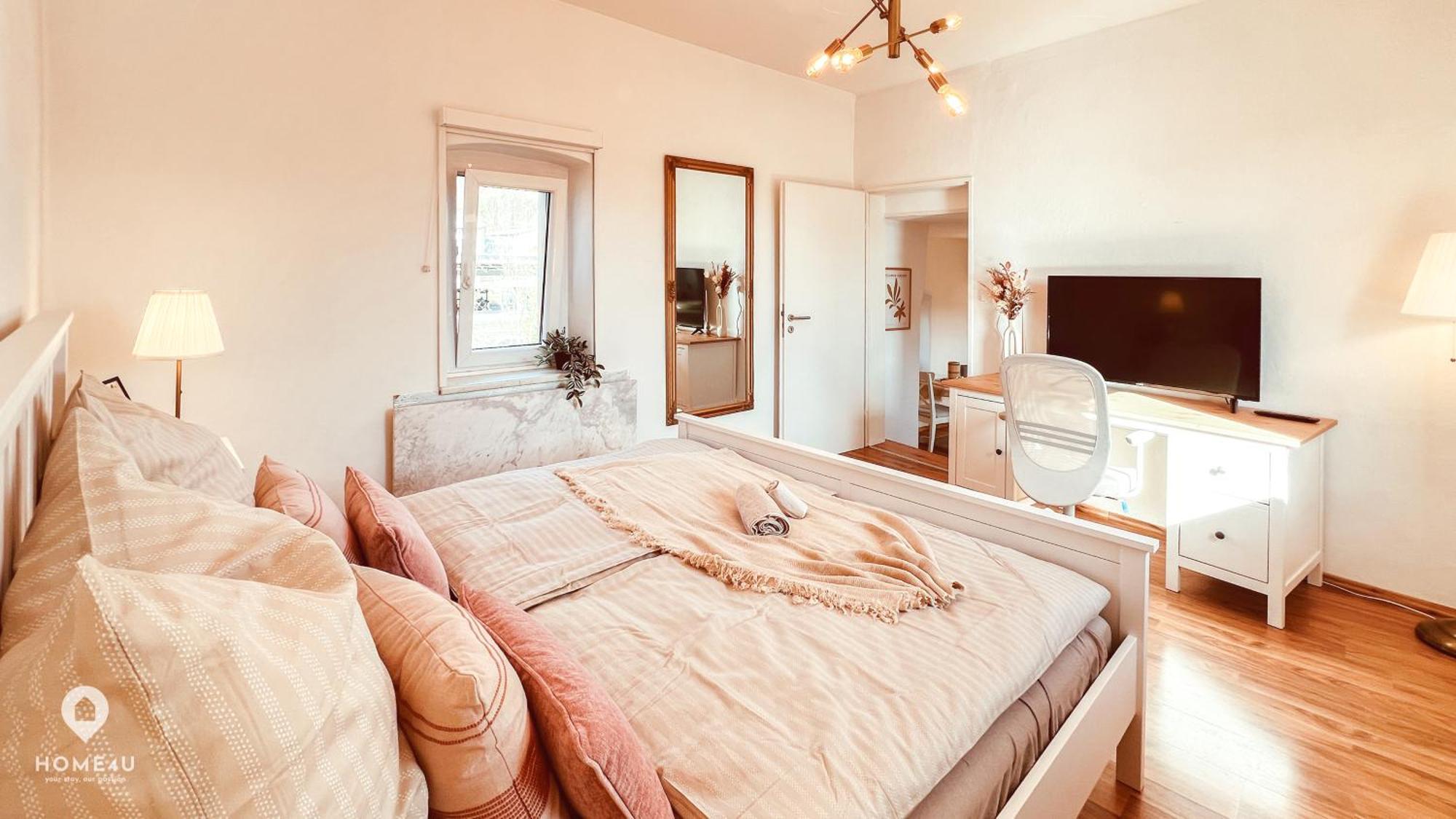 Zentrales Turm-Apt Mit Terrasse Амберг Екстериор снимка